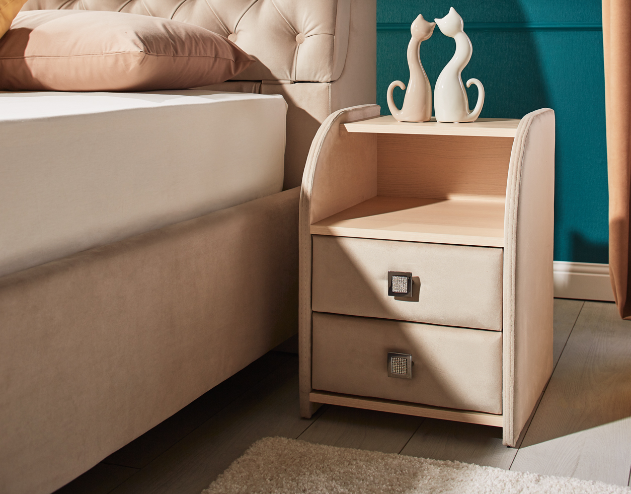 Pat Dayana, pat cu ladă de depozitare